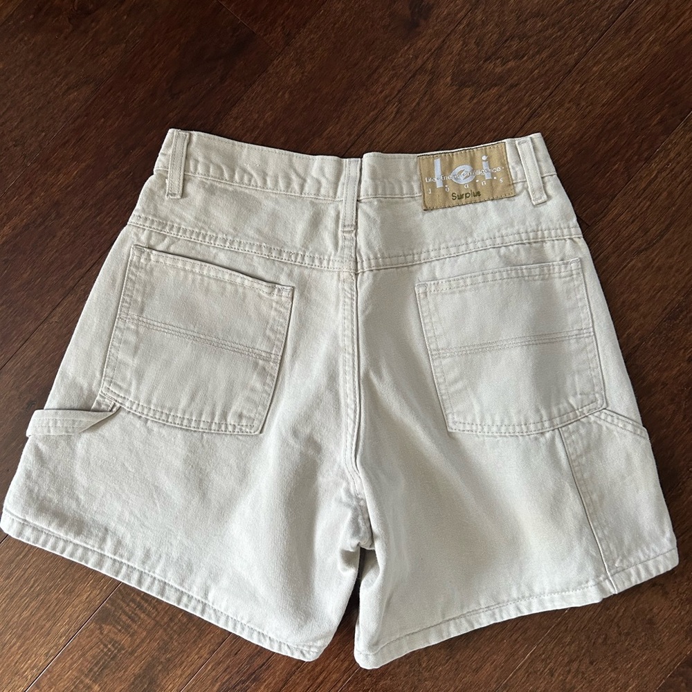 WOMENS LEI KHAKI CARGO SHORTS SIZE 5